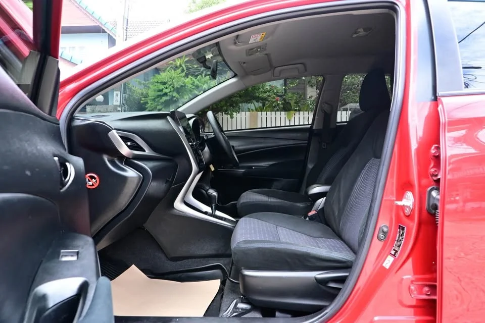2018 Toyota Yaris ATIV III 3
