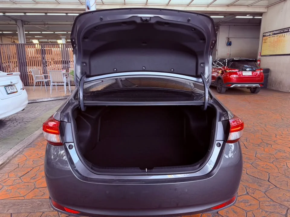 2019 Toyota Yaris ATIV III 3