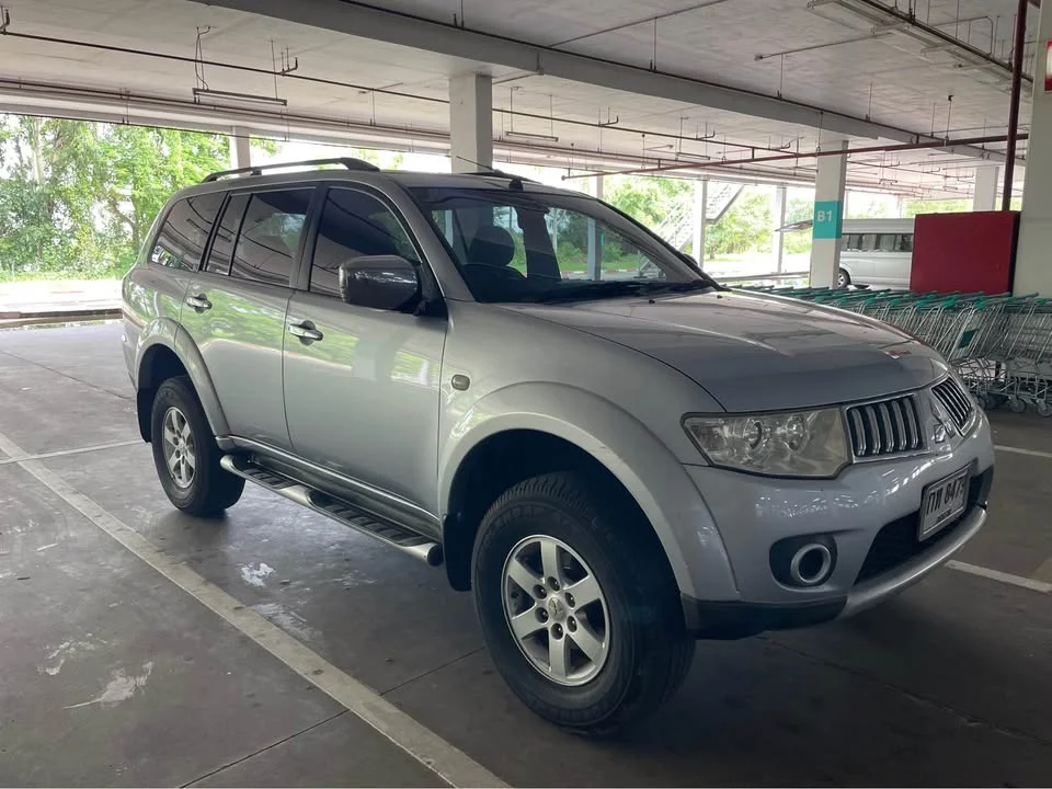 2009 Mitsubishi Pajero Sport II 2