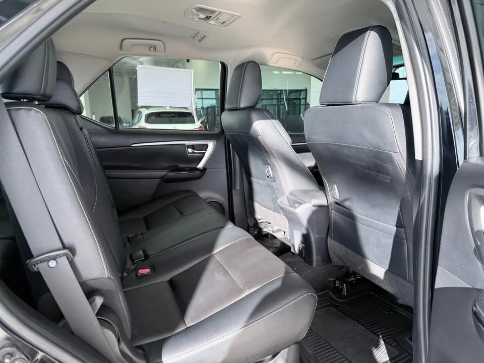 2022 Toyota Fortuner II 2