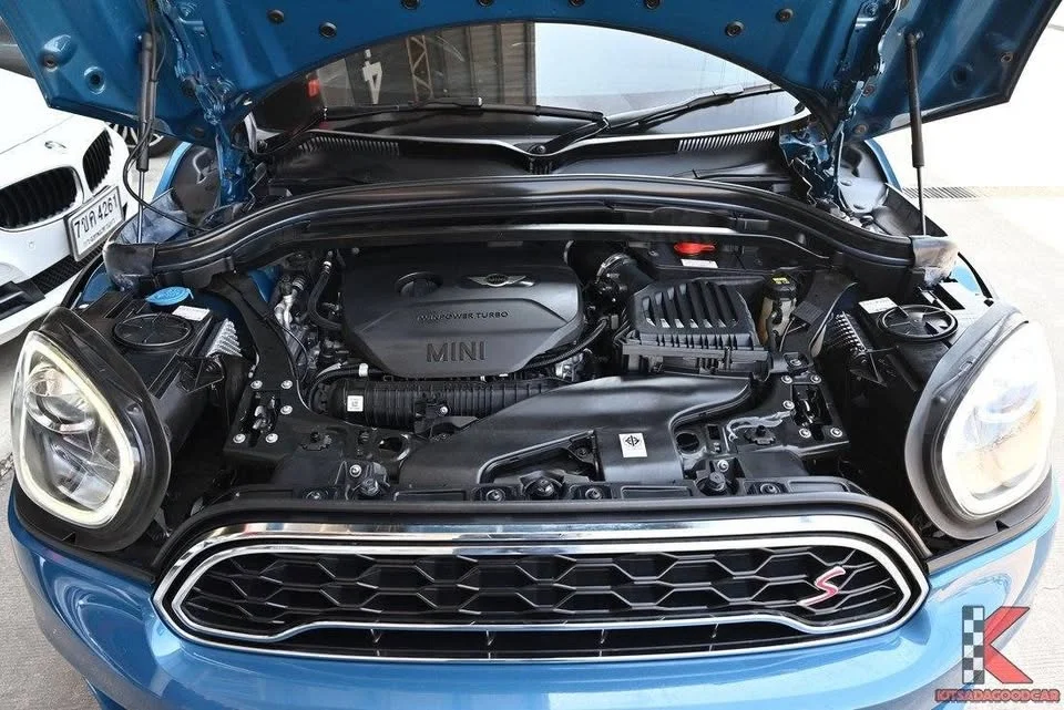 2017 Mini Countryman II 3