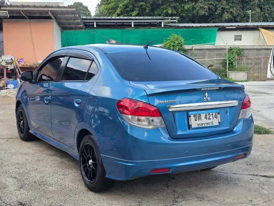 2014 Mitsubishi Attrage VI 2