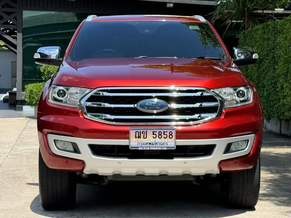 2019 Ford Everest II 3