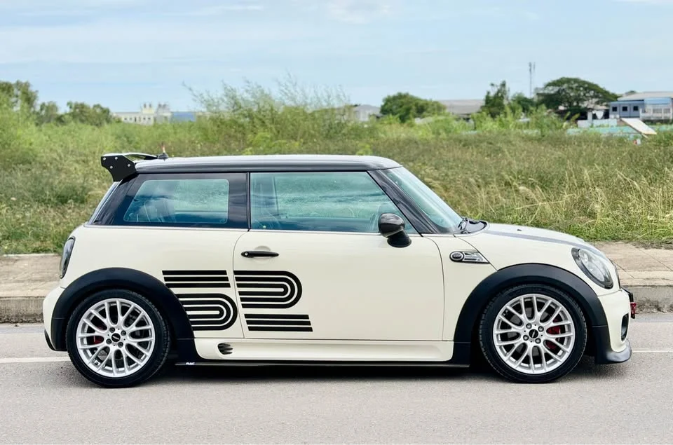 Mini Clubman I 2