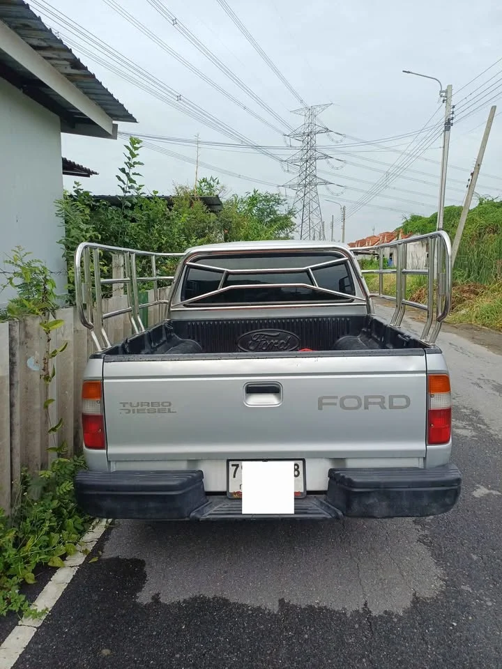 2000 Ford Ranger I 3