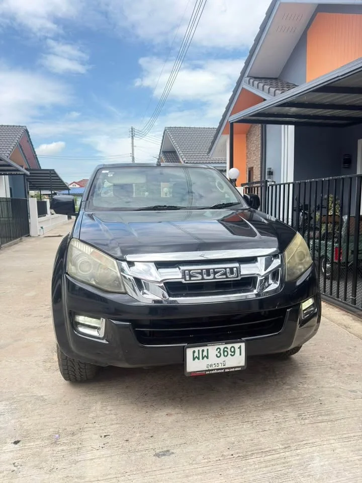 2015 Isuzu D-Max II (RT) 3