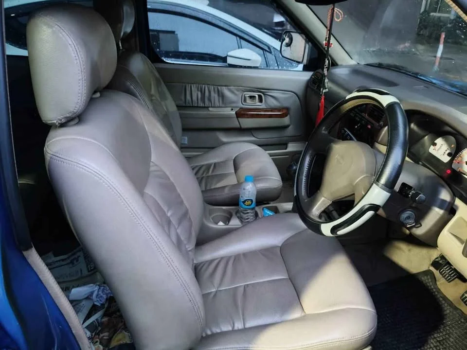 2001 Nissan TR Xciter I 2