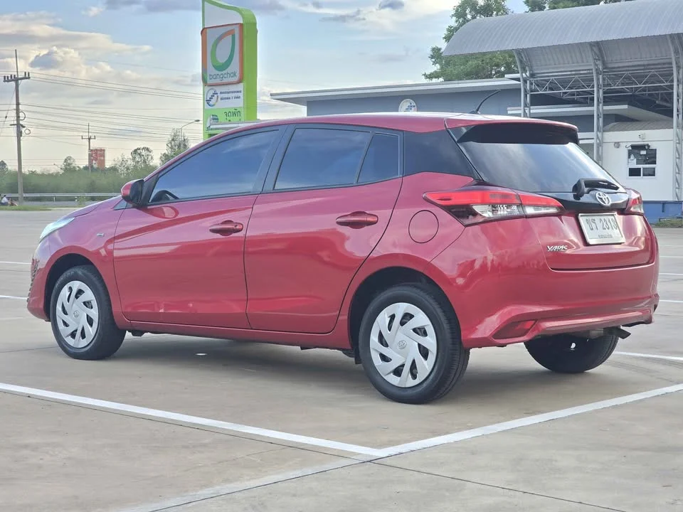 2020 Toyota Yaris III 3