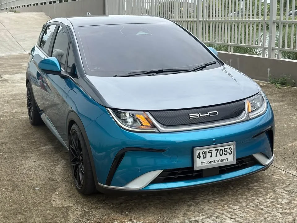2023 BYD Dolphin 3