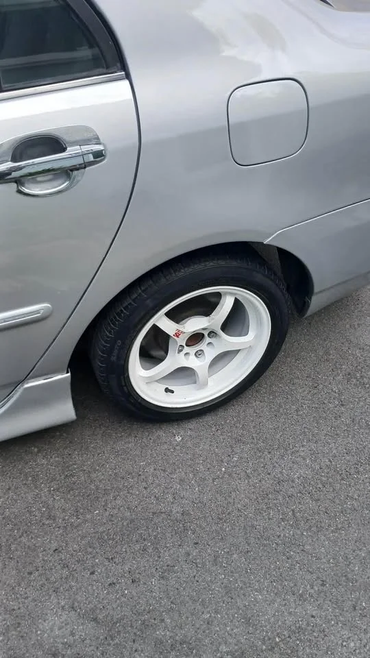 2003 Toyota Corolla Altis IX (E120) 2