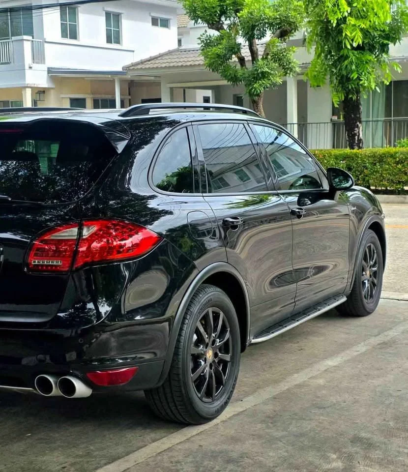 2012 Porsche Cayenne II 2