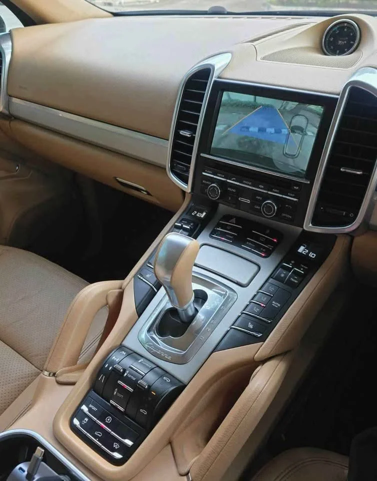 2012 Porsche Cayenne II 3