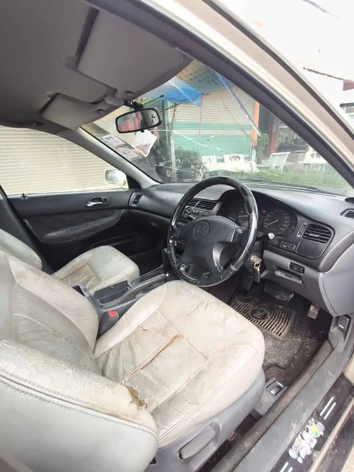 1996 Honda Accord V 3