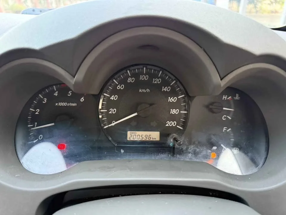 2012 Toyota Hilux VII 3