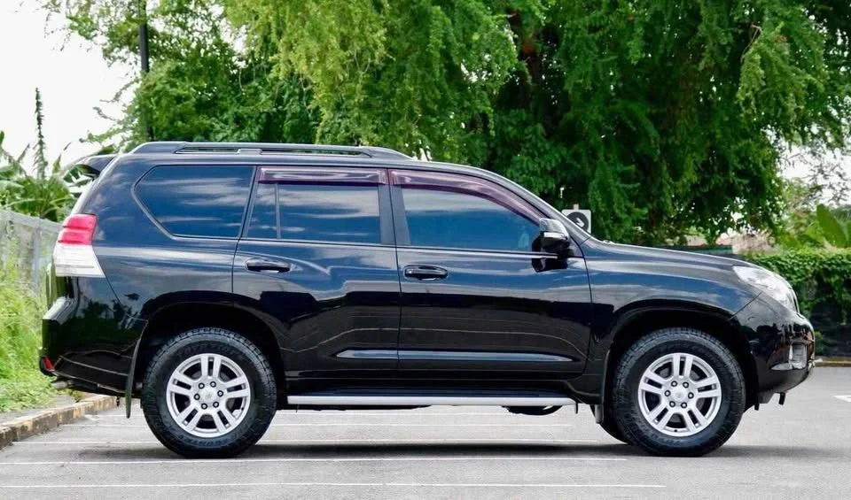 2012 Toyota Land Cruiser Prado J150 2