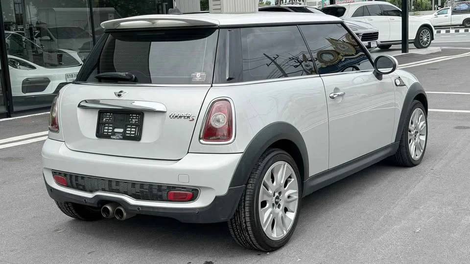 2010 Mini Clubman I 3