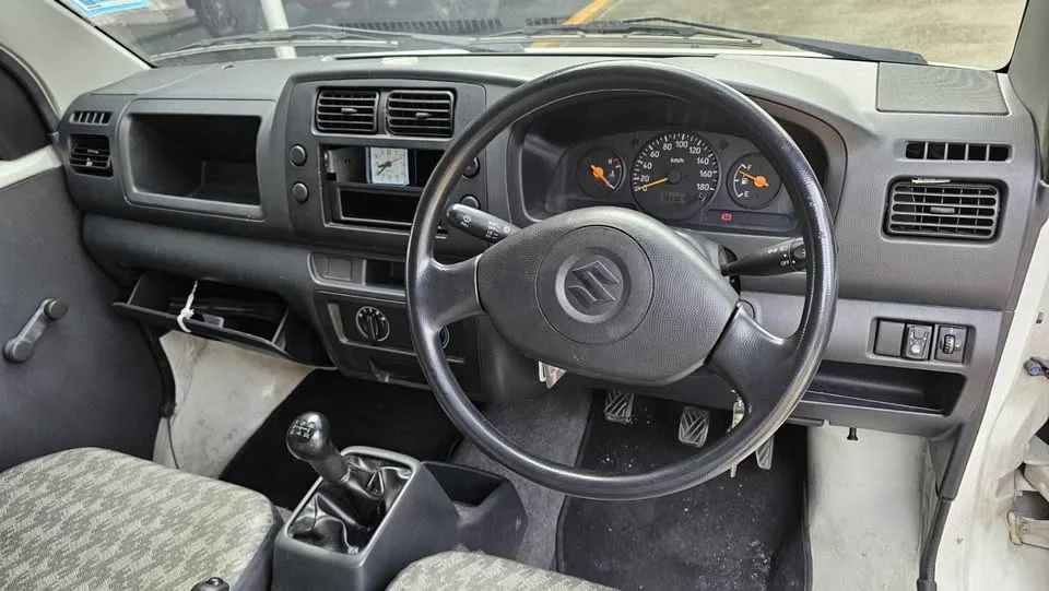2011 Suzuki Carry I 3