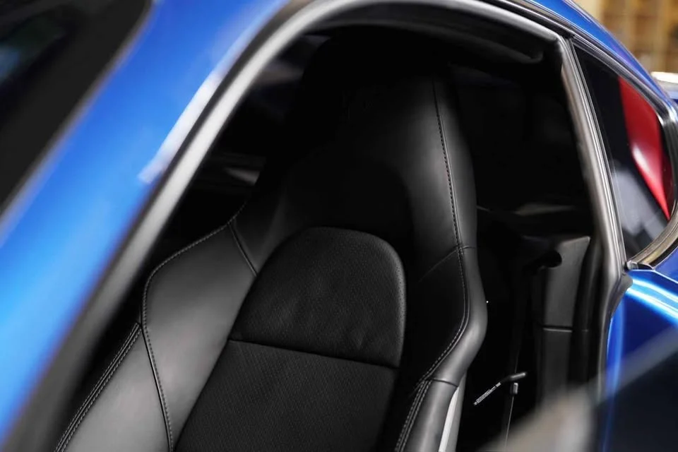 2015 Porsche Boxster and Cayman III 2