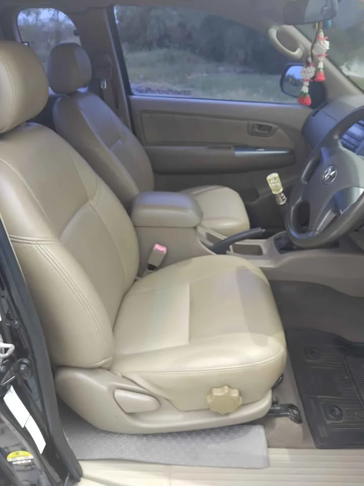 2013 Toyota Hilux VII 2