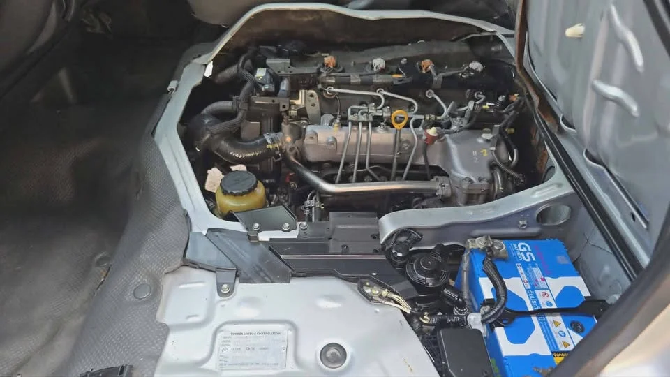 2011 Toyota HiAce V (H200) 3