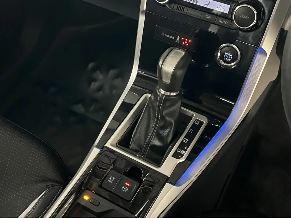 2023 Toyota Veloz III 3