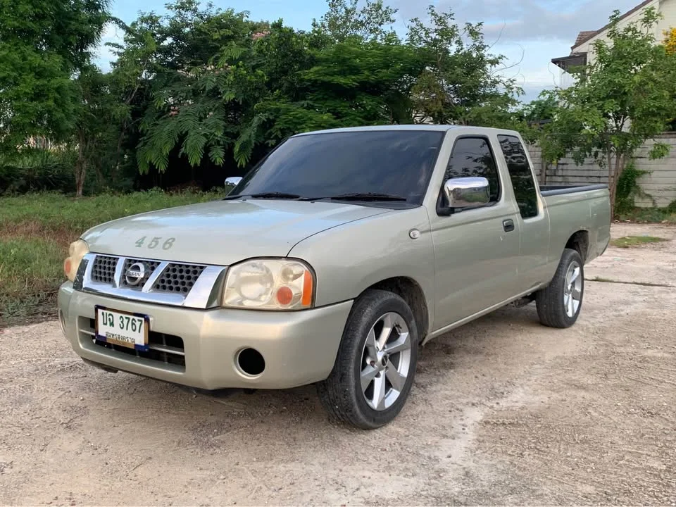 2005 Nissan Frontier I 2