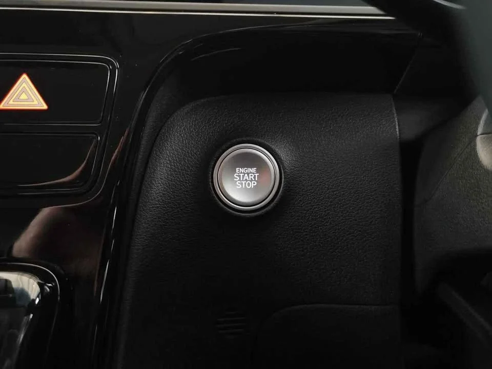 2022 Hyundai Staria US4 3