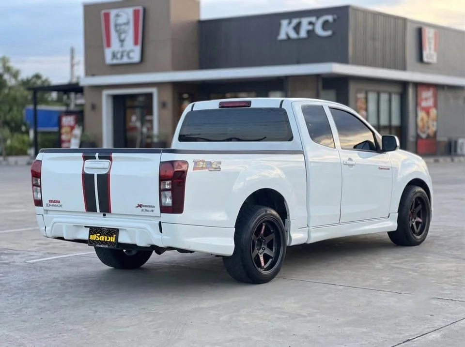 2017 Isuzu D-Max II (RT) 3