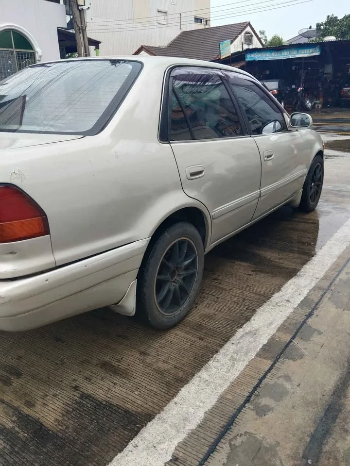 1996 Toyota Corolla Altis VIII (E110) 3