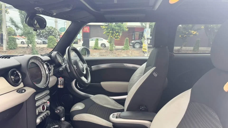 2010 Mini Clubman I 3