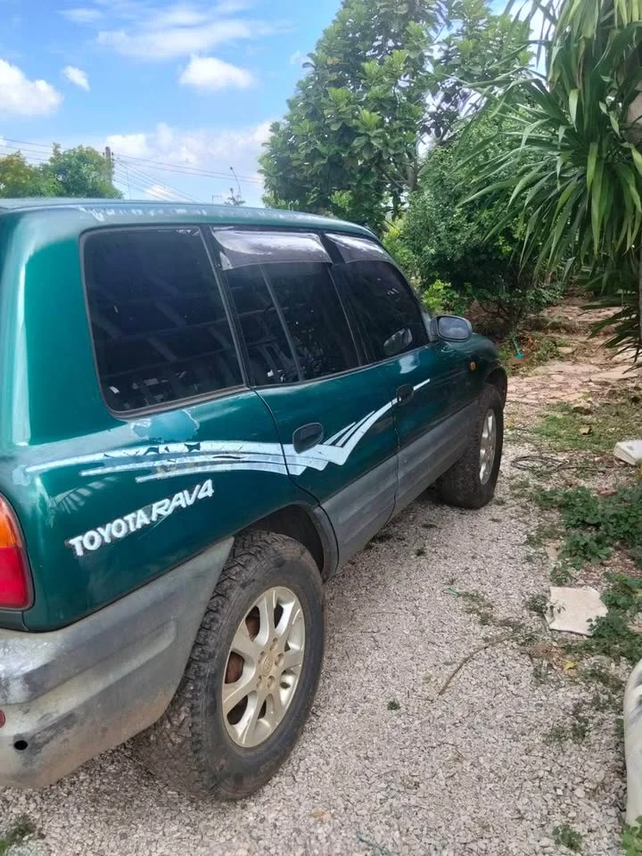 1997 Toyota RAV4 I 2