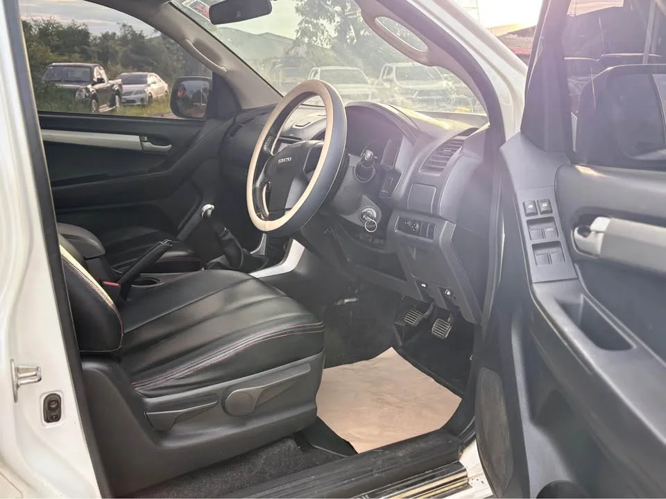 2012 Isuzu D-Max II (RT) 2