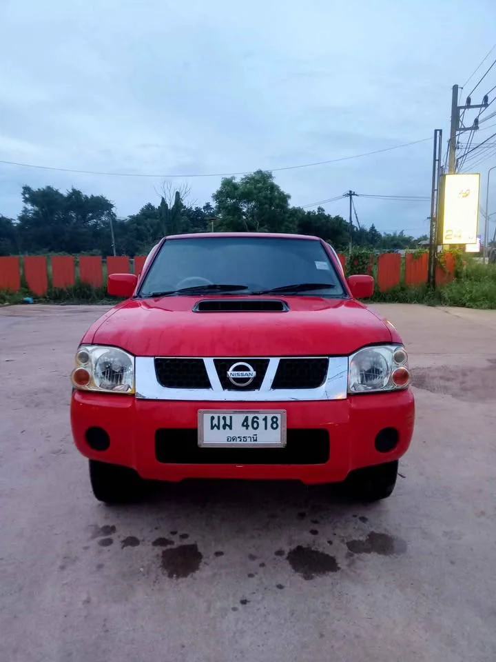 2005 Nissan Frontier I 3