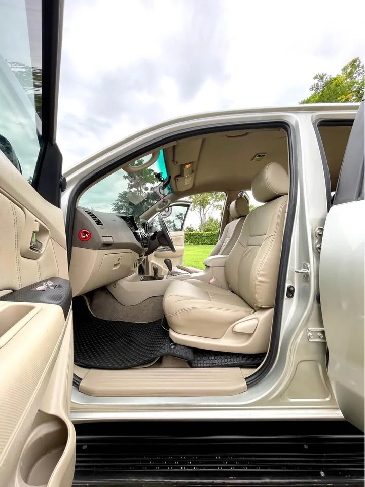 2007 Toyota Fortuner I 3