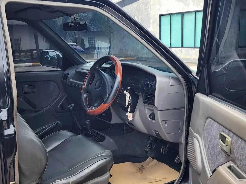 2000 Isuzu Faster Dragon Eyes III 2