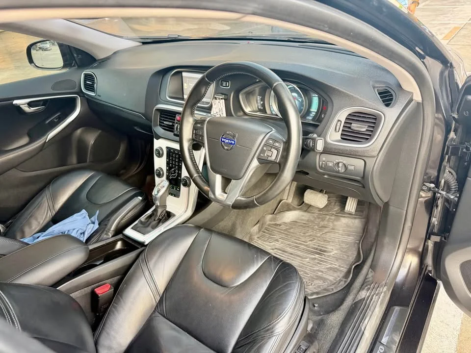 2013 Volvo V40 II 3