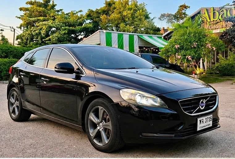 2013 Volvo V40 II 2