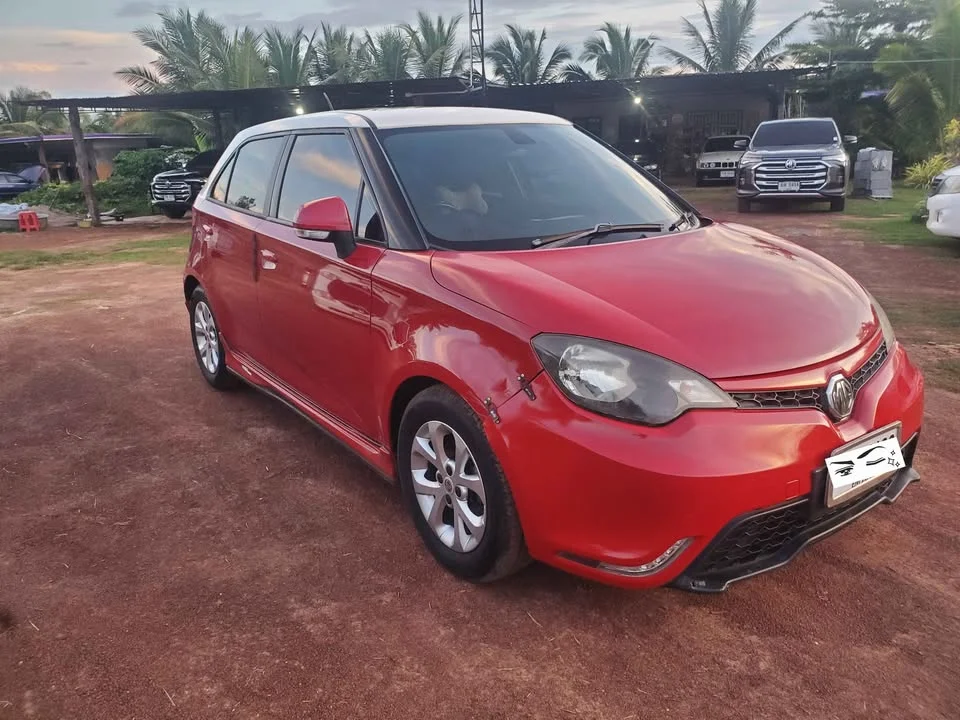 2015 MG 3 II 3