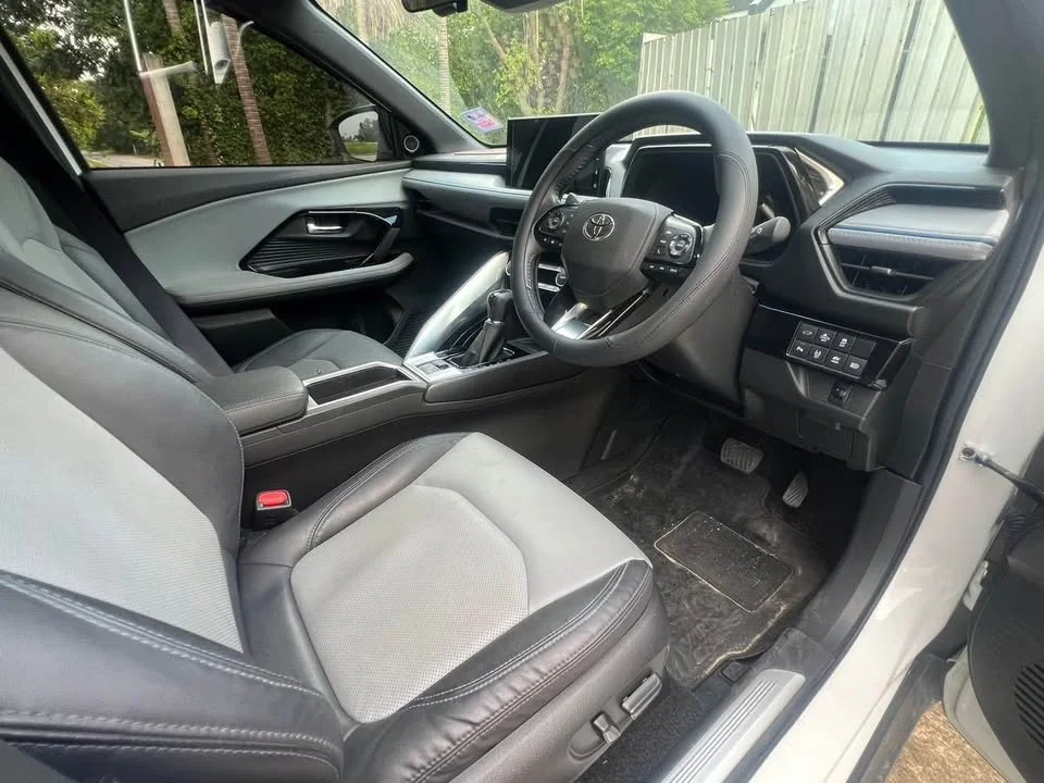 2024 Toyota Yaris Cross AC200 2