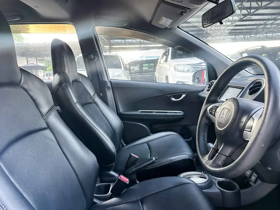 2016 Honda Mobilio II 3