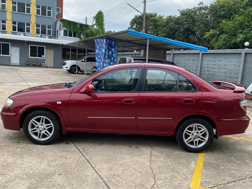 2002 Nissan Sunny N16 3