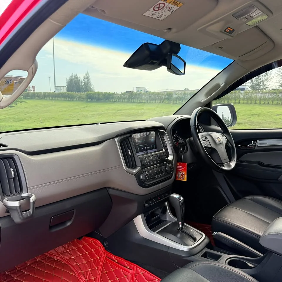 2018 Chevrolet Colorado II 3