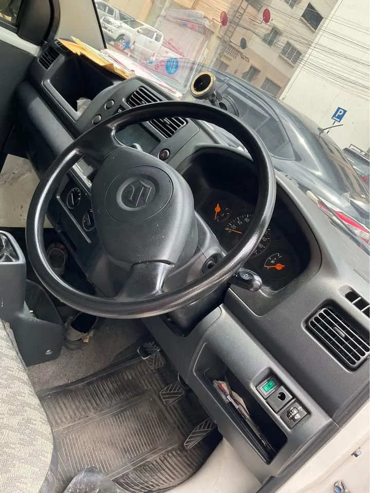 2005 Suzuki Carry I 3
