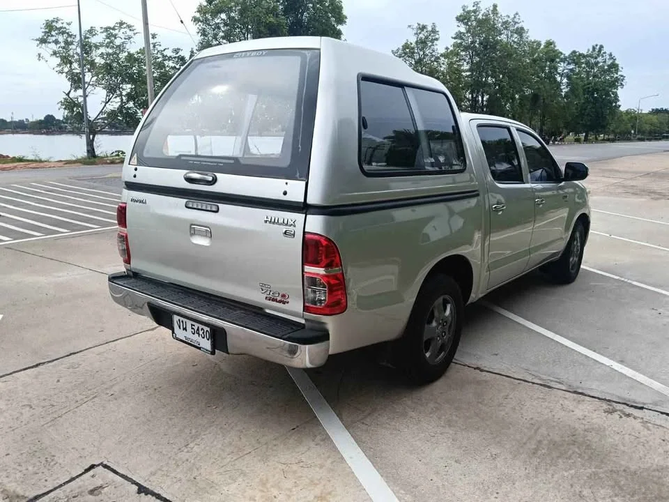 2011 Toyota Hilux VII 3