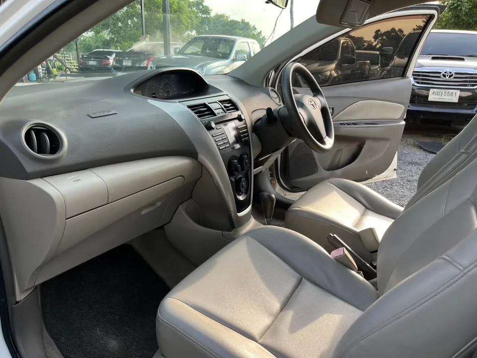 2010 Toyota Vios II 3