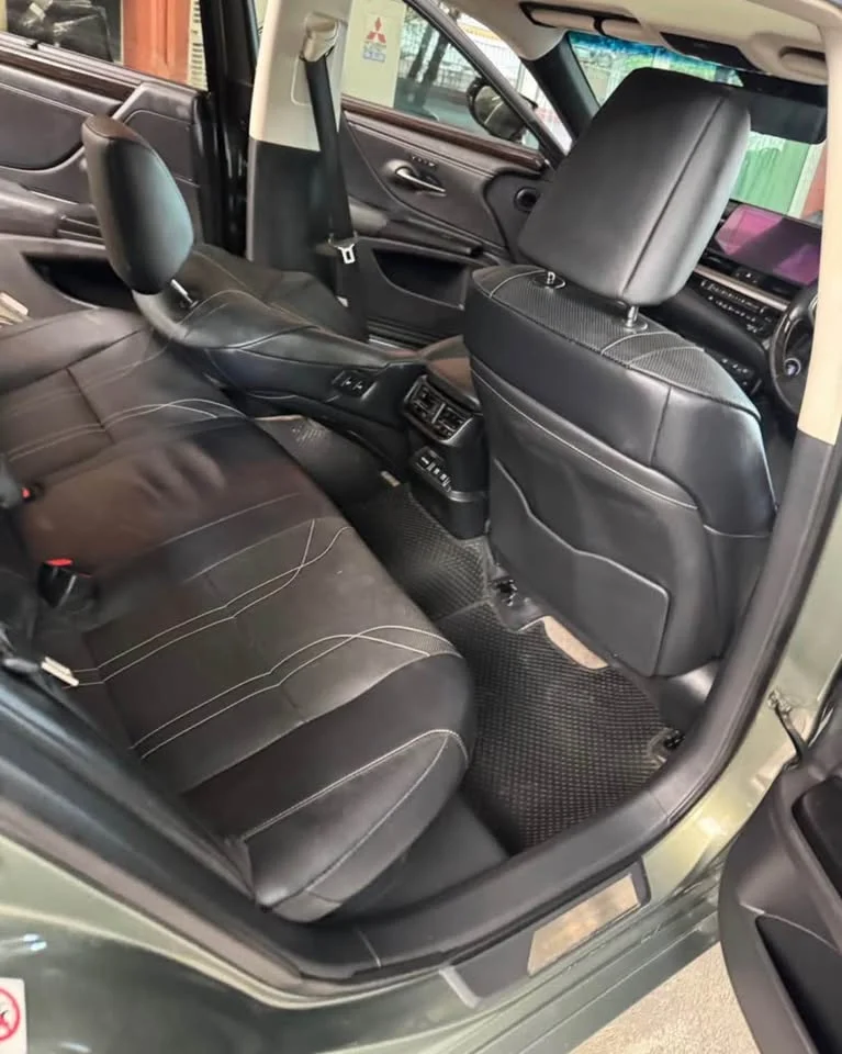 2018 Lexus ES VII 2