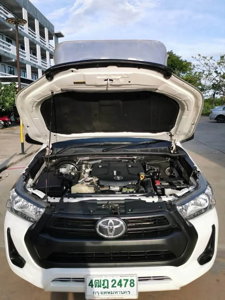 2021 Toyota Hilux VIII 2