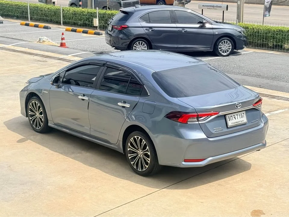 2019 Toyota Corolla Altis XII (E210) 2