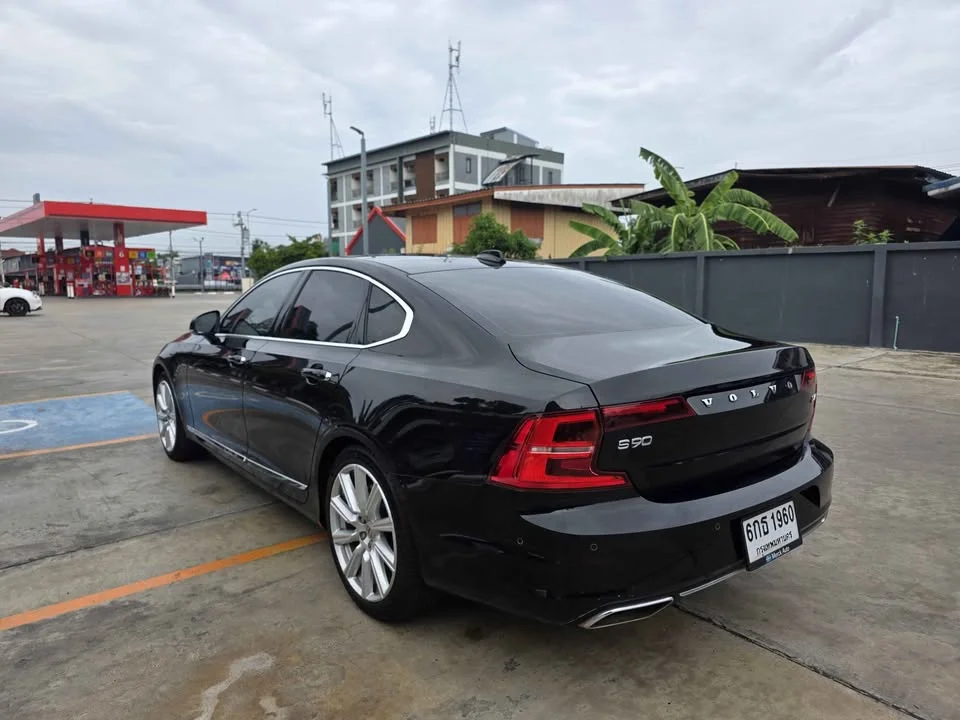 2017 Volvo S90 II 2
