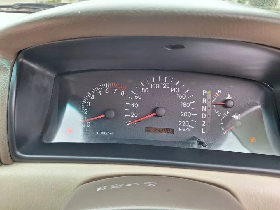 2004 Toyota Corolla Altis IX (E120) 2